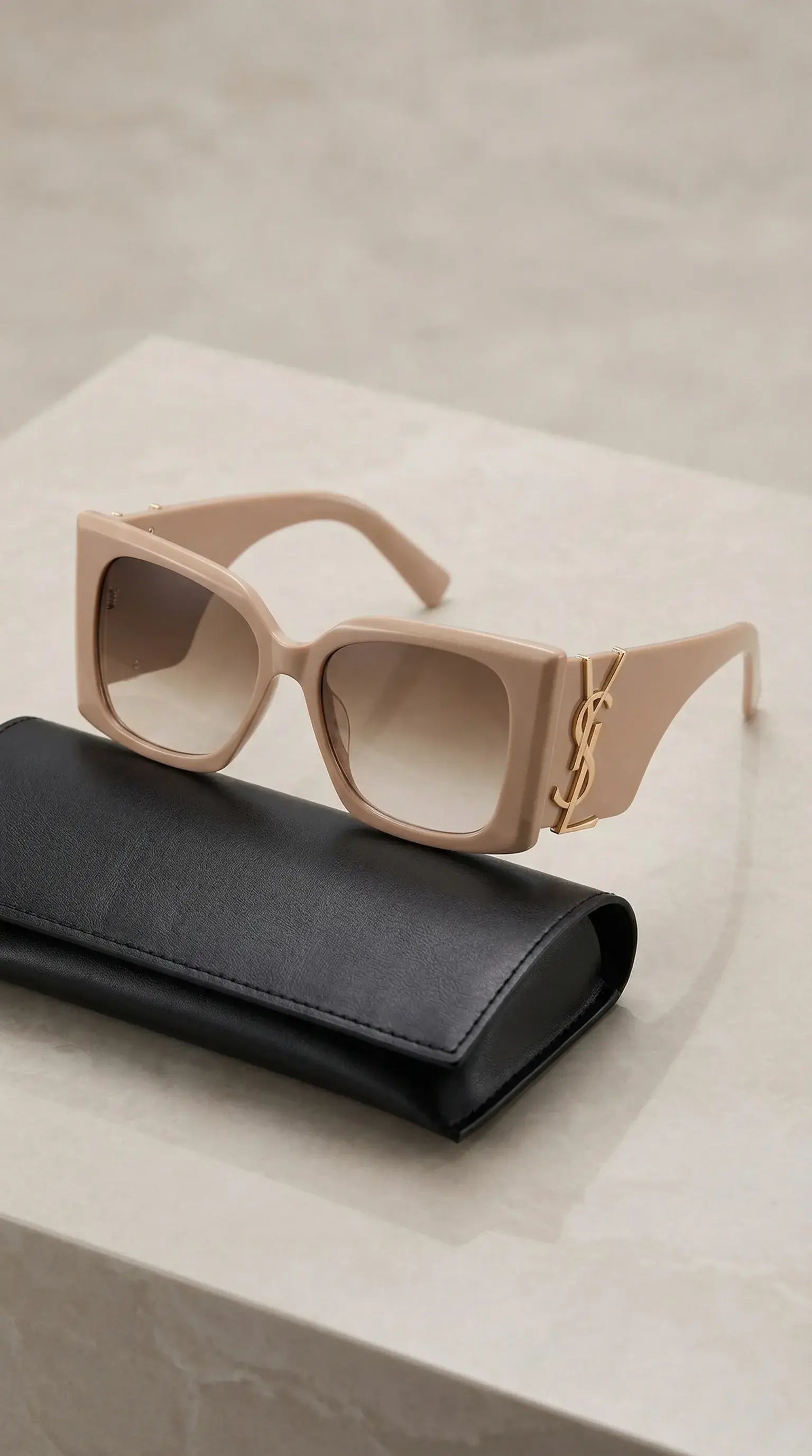 Oversized M119 Sunglasses – Beige